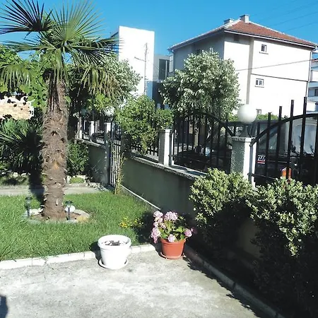 Pensiune Guest House Chifchibashievi